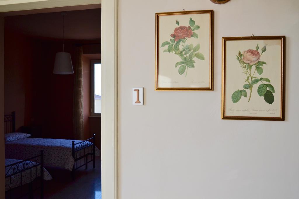 B&B I Due Gelsi Monte Libretti Экстерьер фото