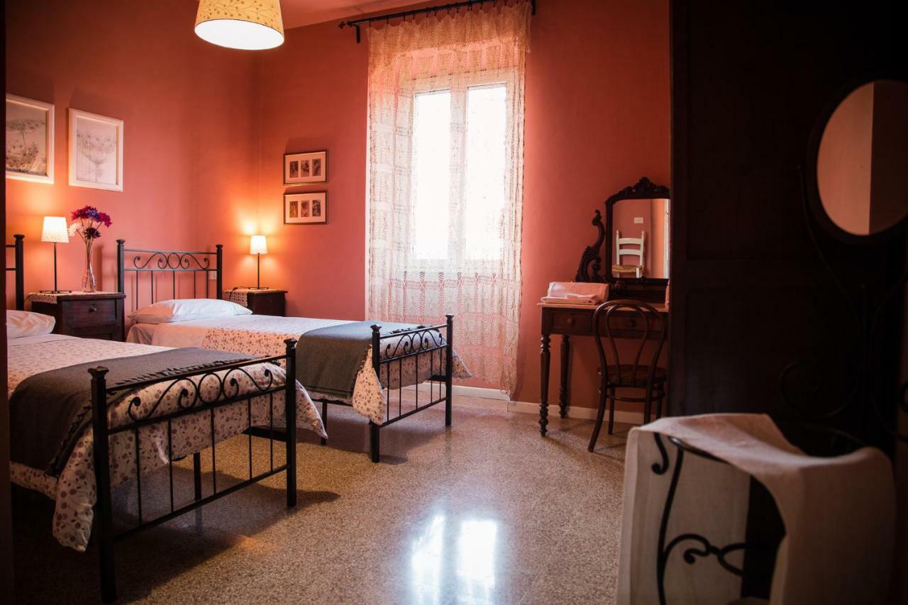 B&B I Due Gelsi Monte Libretti Экстерьер фото