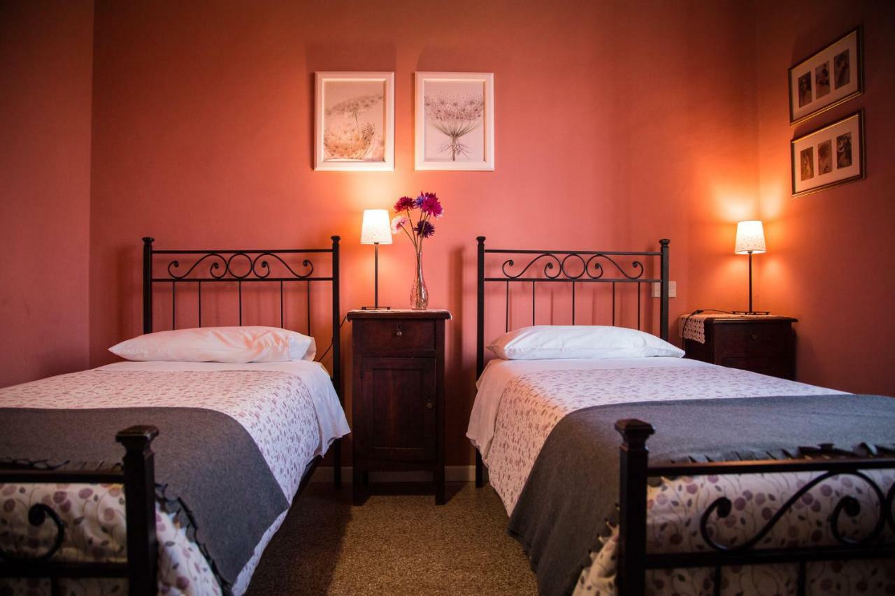 B&B I Due Gelsi Monte Libretti Экстерьер фото